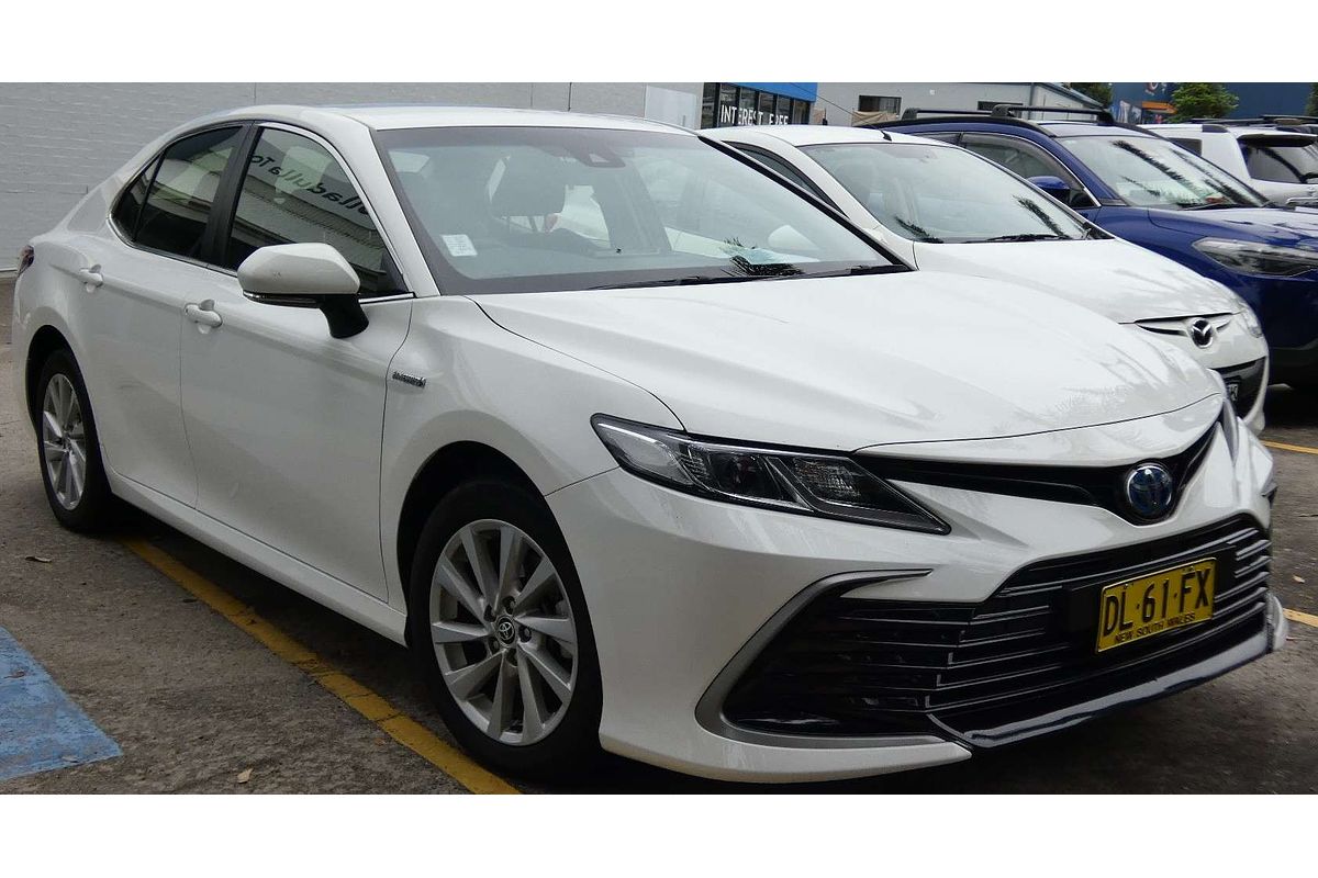 2024 Toyota Camry Ascent AXVH70R