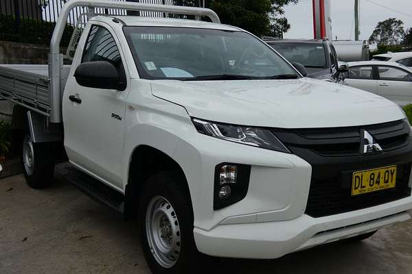 2024 Mitsubishi Triton GLX MR Rear Wheel Drive