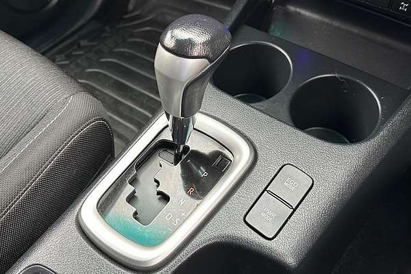 2021 Toyota Hilux SR5 GUN126R 4X4 thumb-26