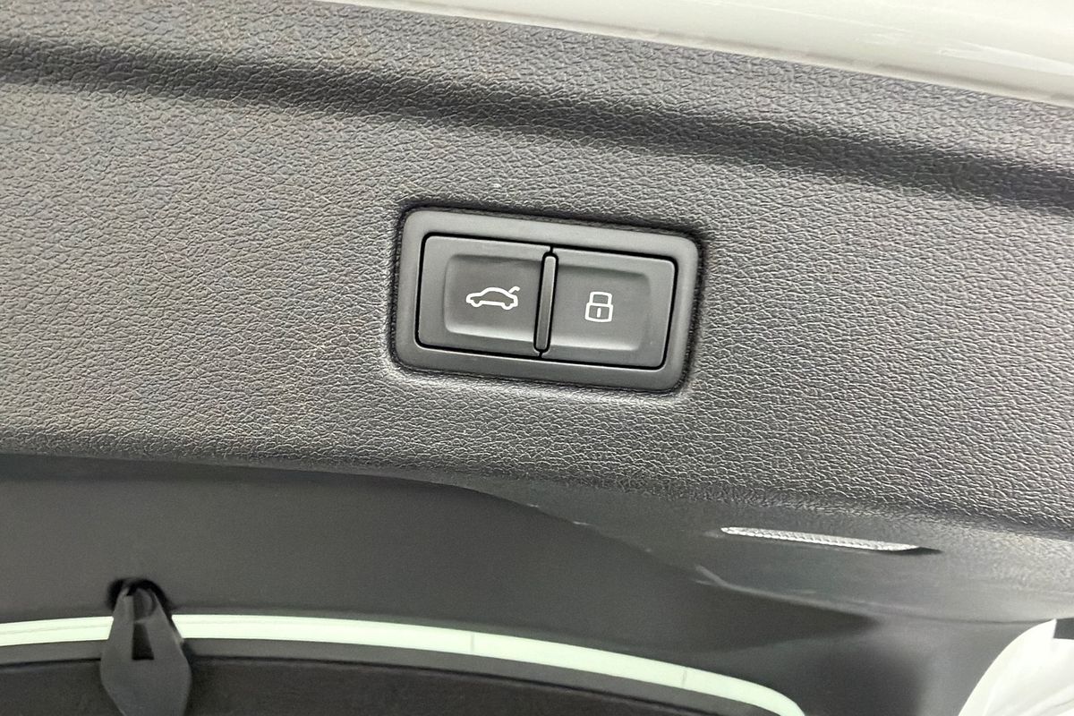 2018 Audi A5 sport F5