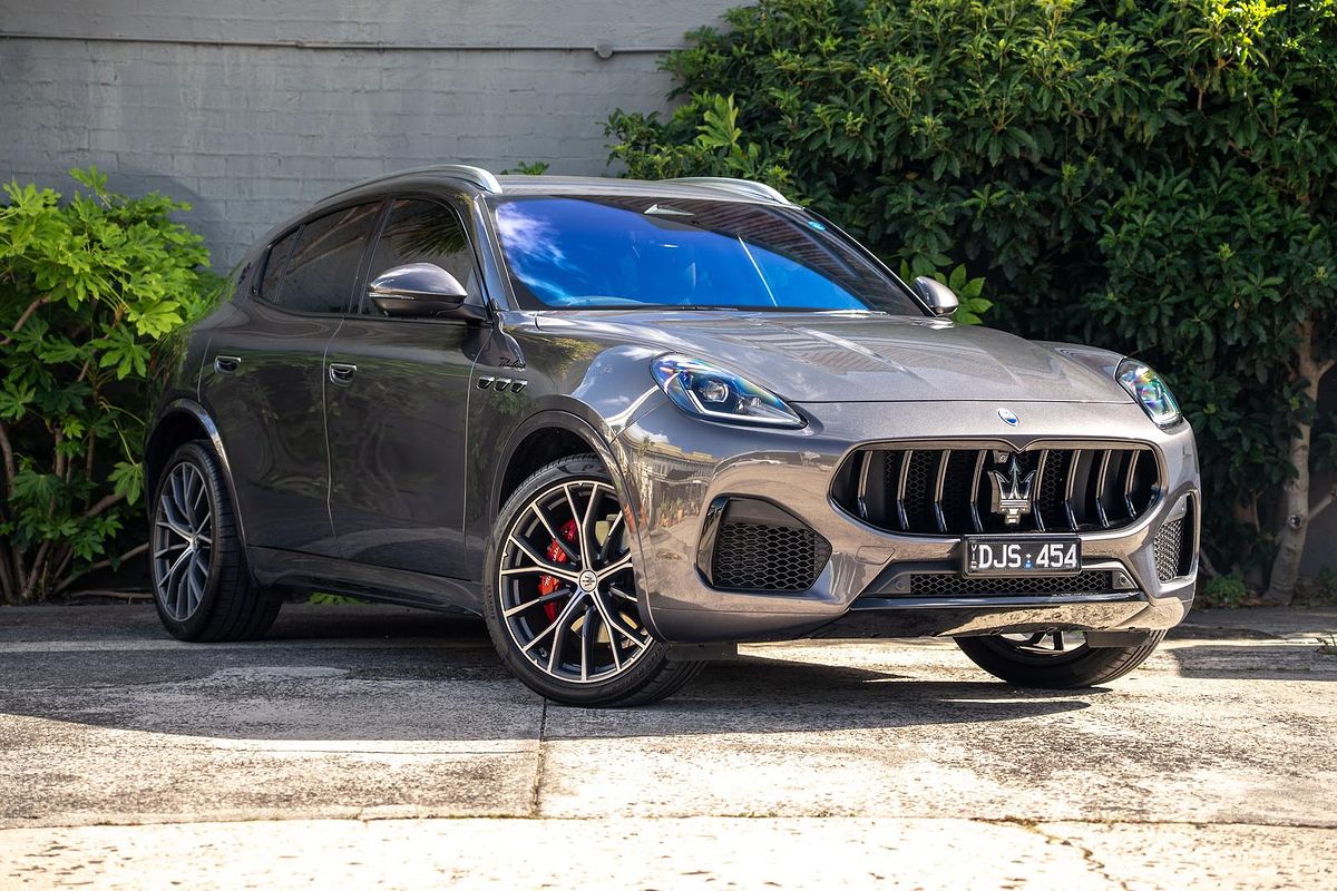 2023 Maserati Grecale Modena M182