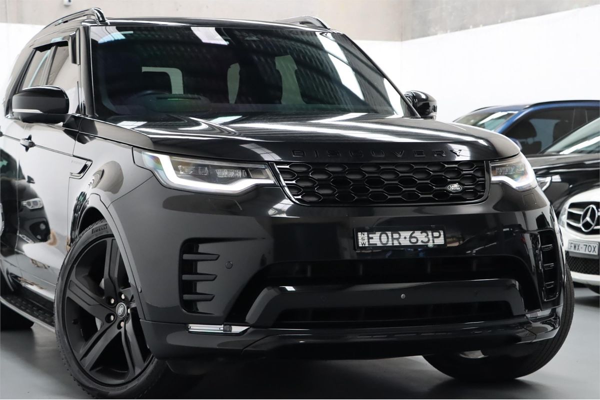 2021 Land Rover Discovery D300 R-Dynamic SE Series 5
