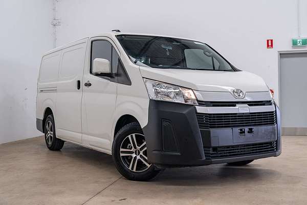 2019 Toyota Hiace GDH300R LWB