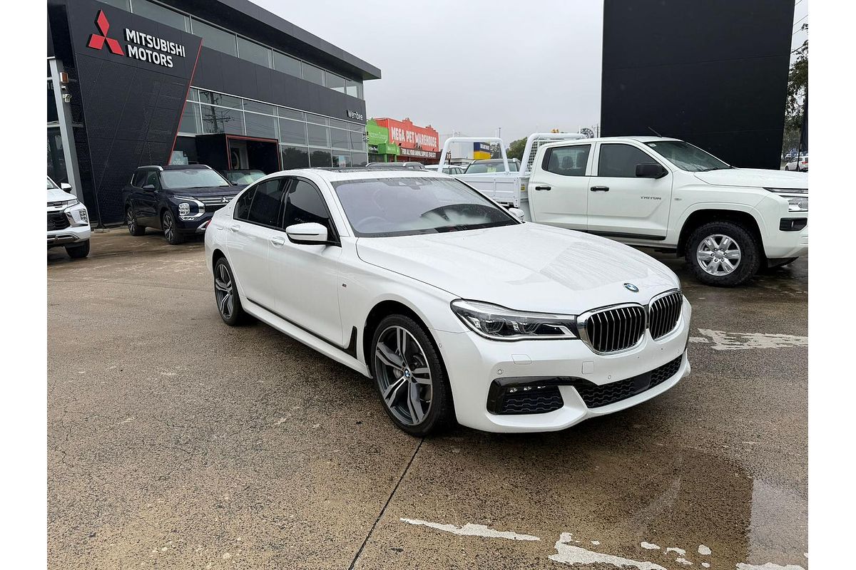 2016 BMW 7 Series 740i G11