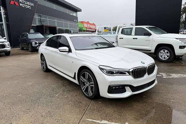 2016 BMW 7 Series 740i G11