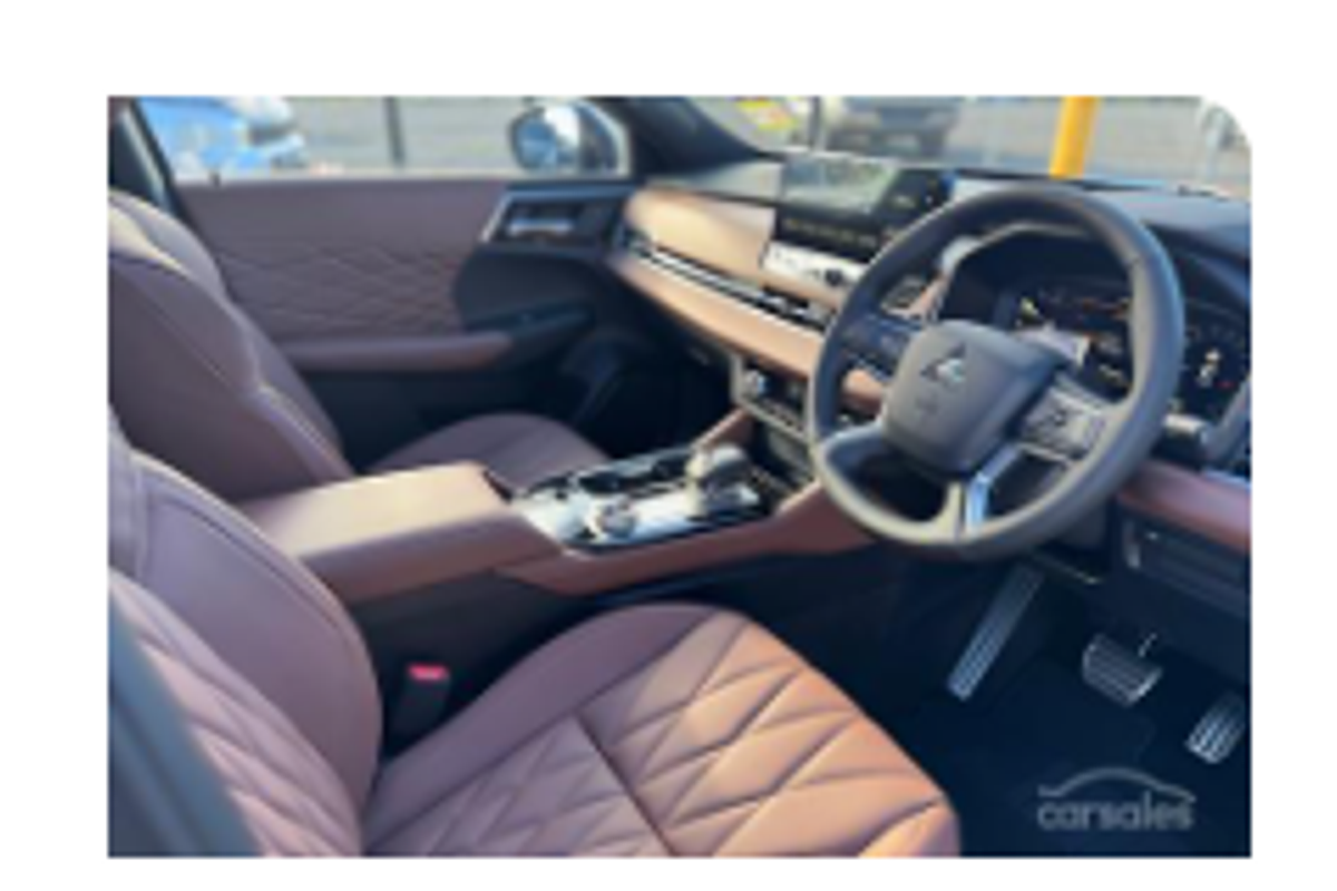 2025 Mitsubishi Outlander Exceed Tourer ZM AWD