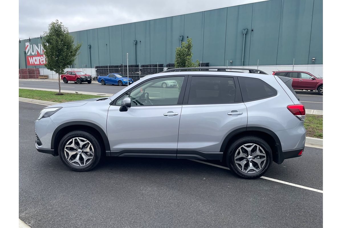 2025 Subaru Forester 2.5i S5