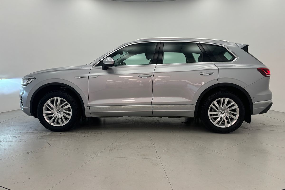 MY21 Volkwagen Touareg 170TDI 8-Speed Automatic