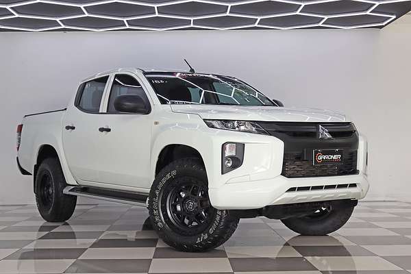 2022 Mitsubishi Triton GLX MR Rear Wheel Drive