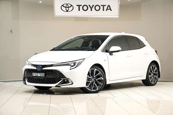 2025 Toyota Corolla ZR Hybrid ZWE219R