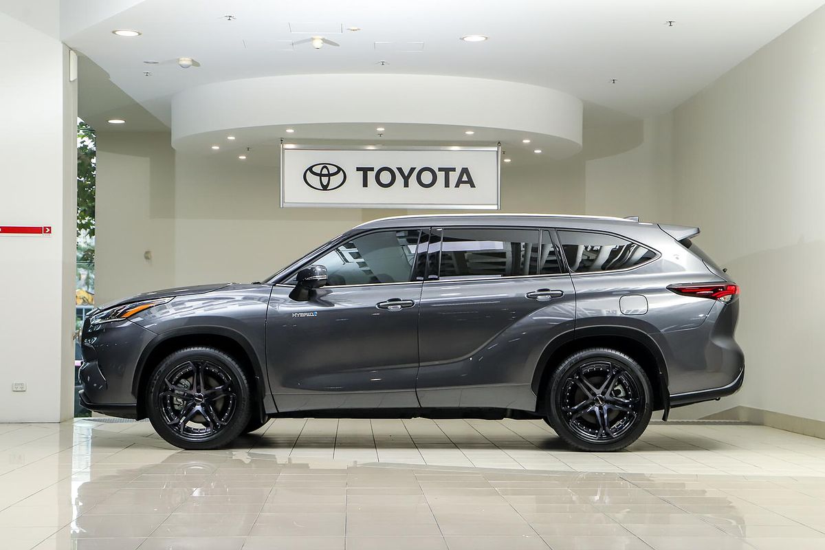 2024 Toyota Kluger Grande AXUH78R