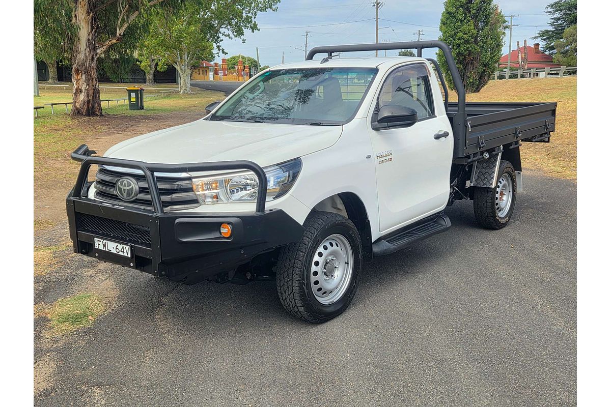 2019 Toyota Hilux SR GUN126R