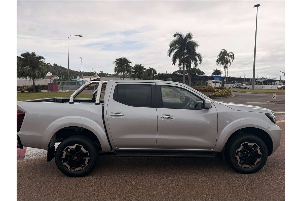 2025 Nissan Navara ST-X D23 4X4
