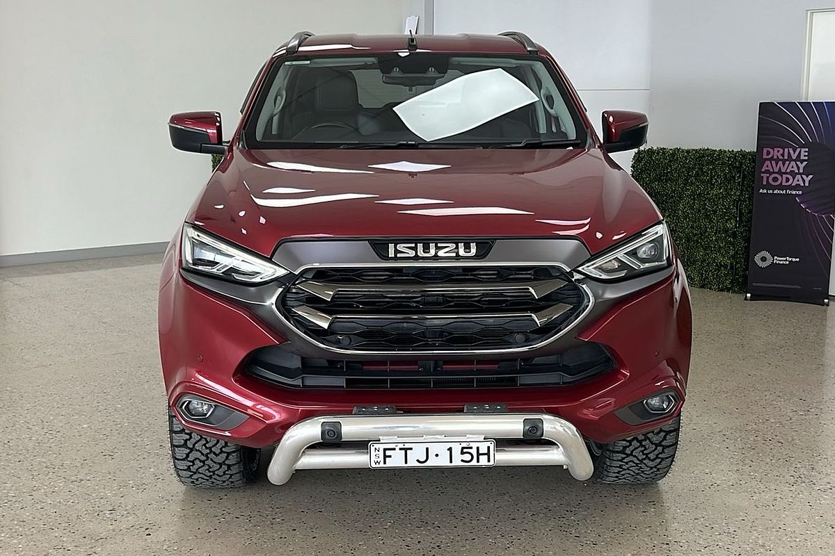 2022 Isuzu MU-X LS-T