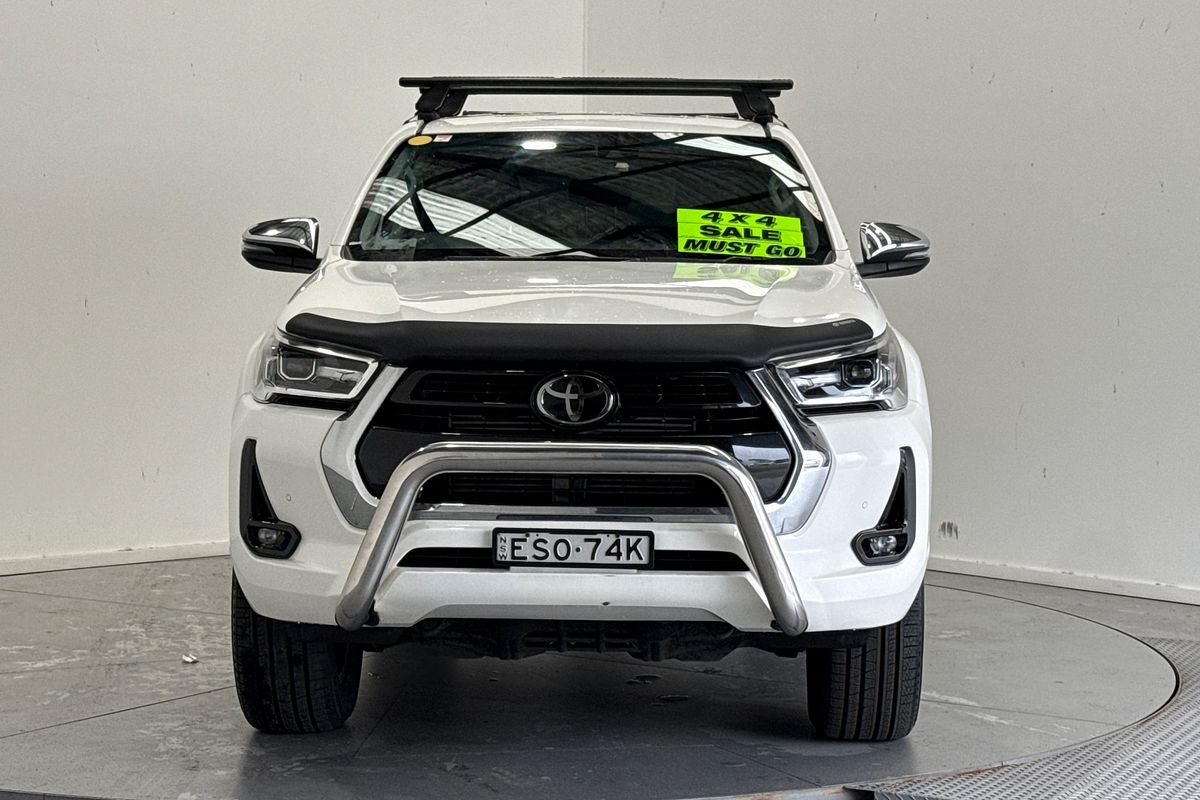 2022 Toyota Hilux SR5 (4x4) GUN126R 4X4
