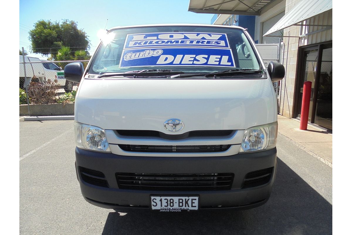 2009 Toyota Hiace KDH201R LWB