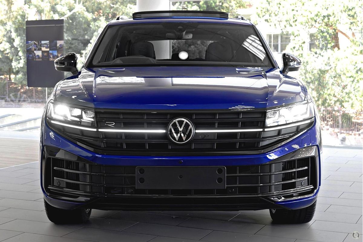 2026 Volkswagen Touareg R RC