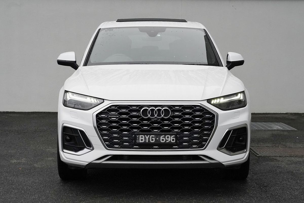 2022 Audi Q5 45 TFSI S line FY