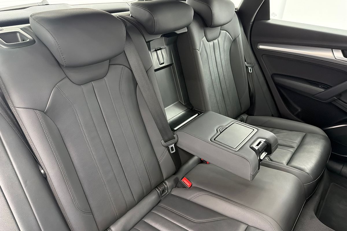 2020 Audi Q5 40 TDI FY