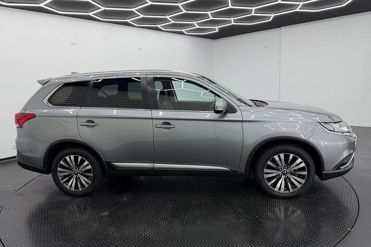 2018 Mitsubishi Outlander LS ZL