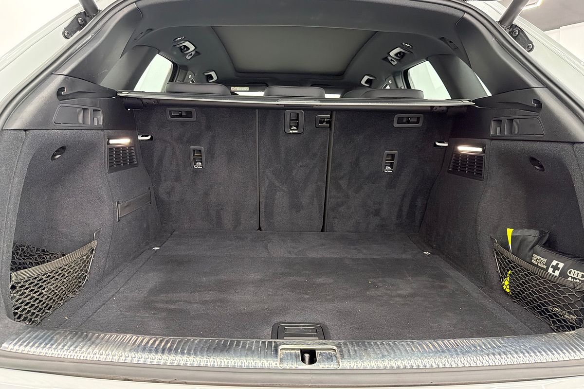 2020 Audi Q5 40 TDI FY