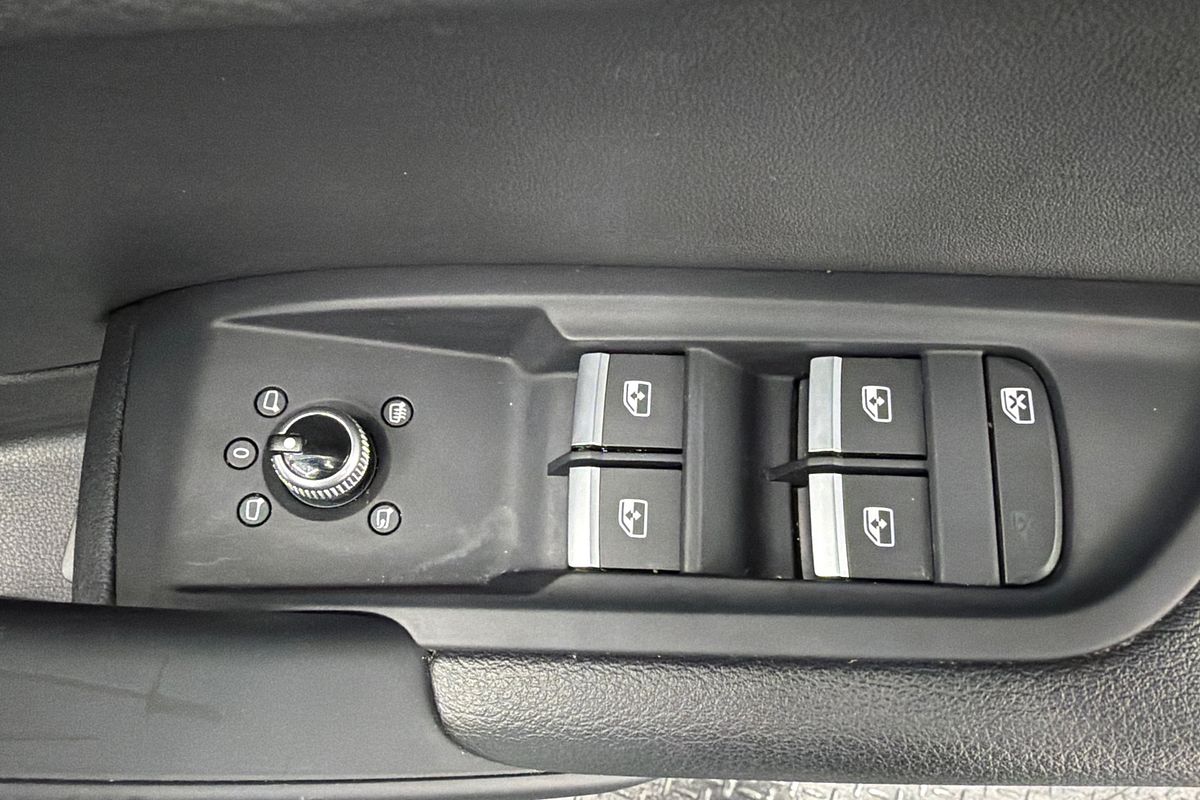 2020 Audi Q5 40 TDI FY