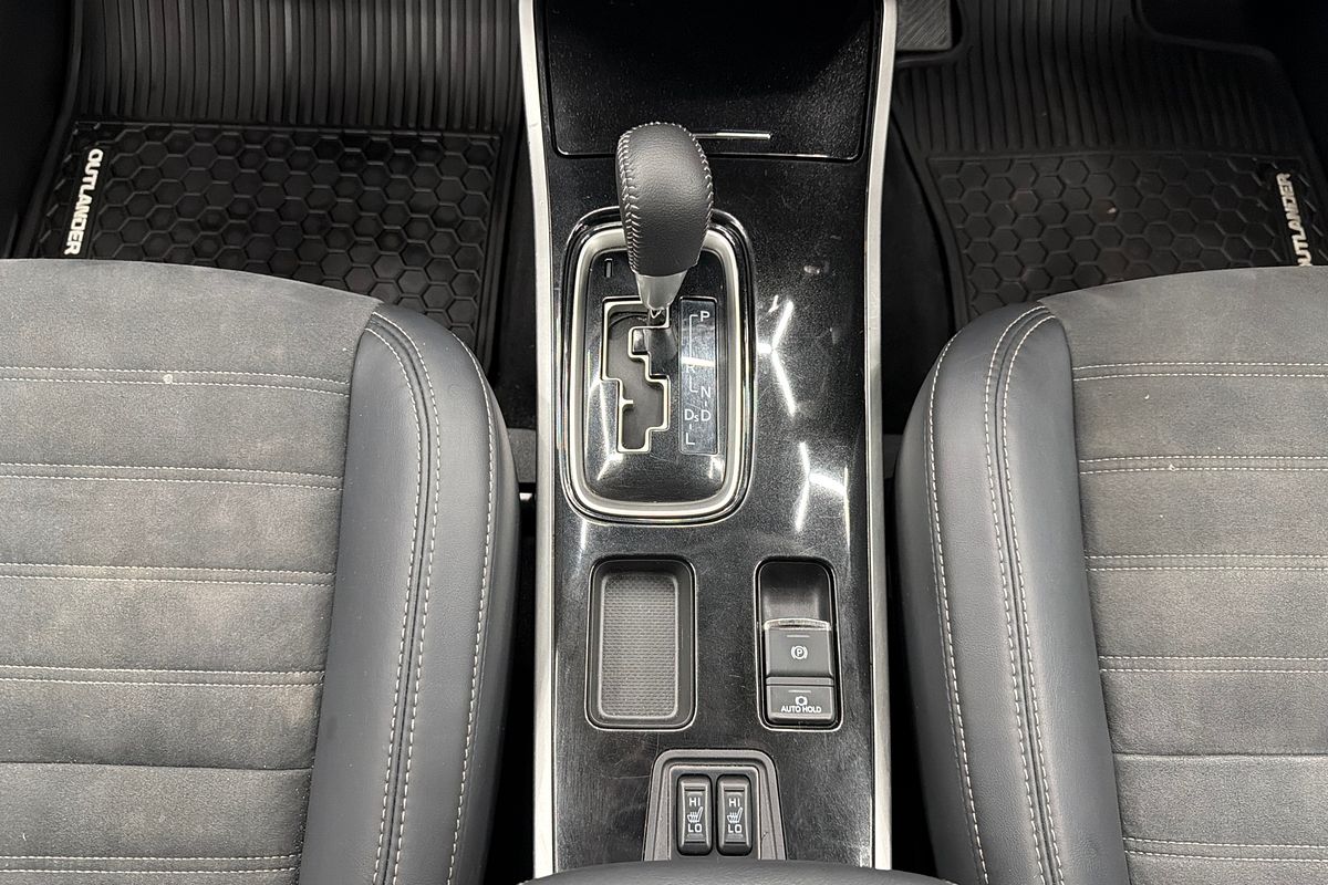 2018 Mitsubishi Outlander LS ZL