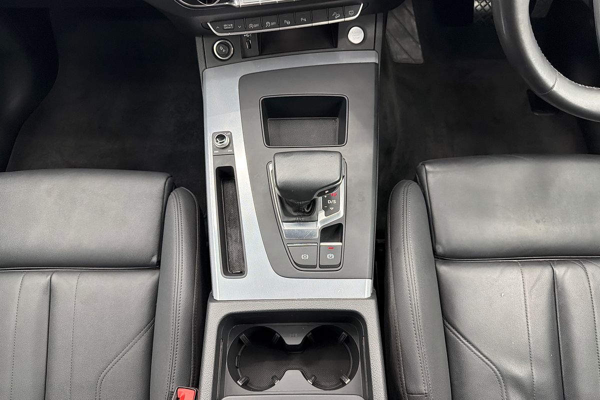 2020 Audi Q5 40 TDI FY