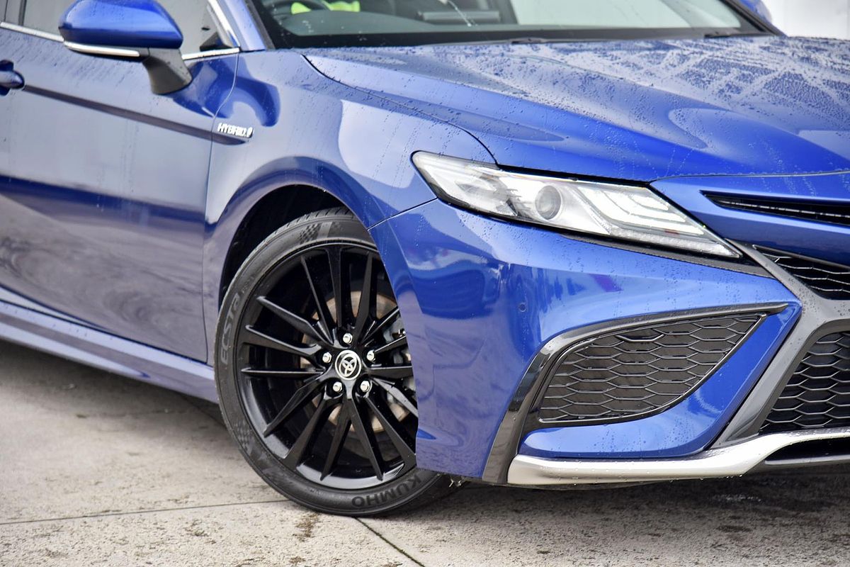 2021 Toyota Camry SX AXVH70R