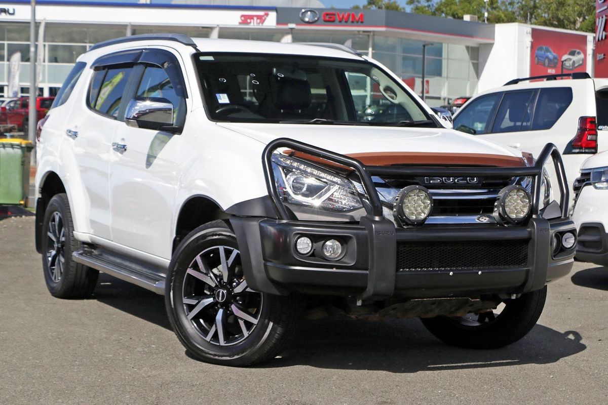 2021 Isuzu MU-X LS-T