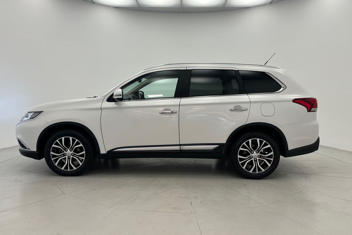 2016 MITSUBISHI OUTLANDER XLS (4x4) AUTO 4D WAGON DT4 DIESEL