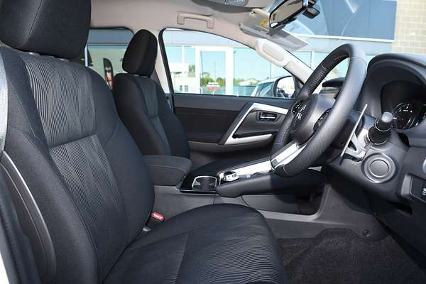 2024 Mitsubishi Pajero Sport GLS QG thumb-9