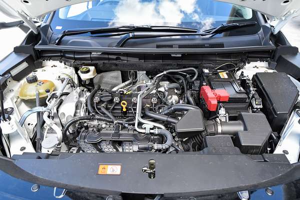 2025 Mitsubishi Outlander Aspire ZM thumb-7