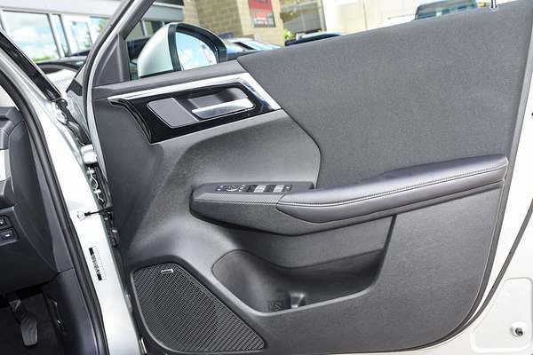 2025 Mitsubishi Outlander LS ZM thumb-16