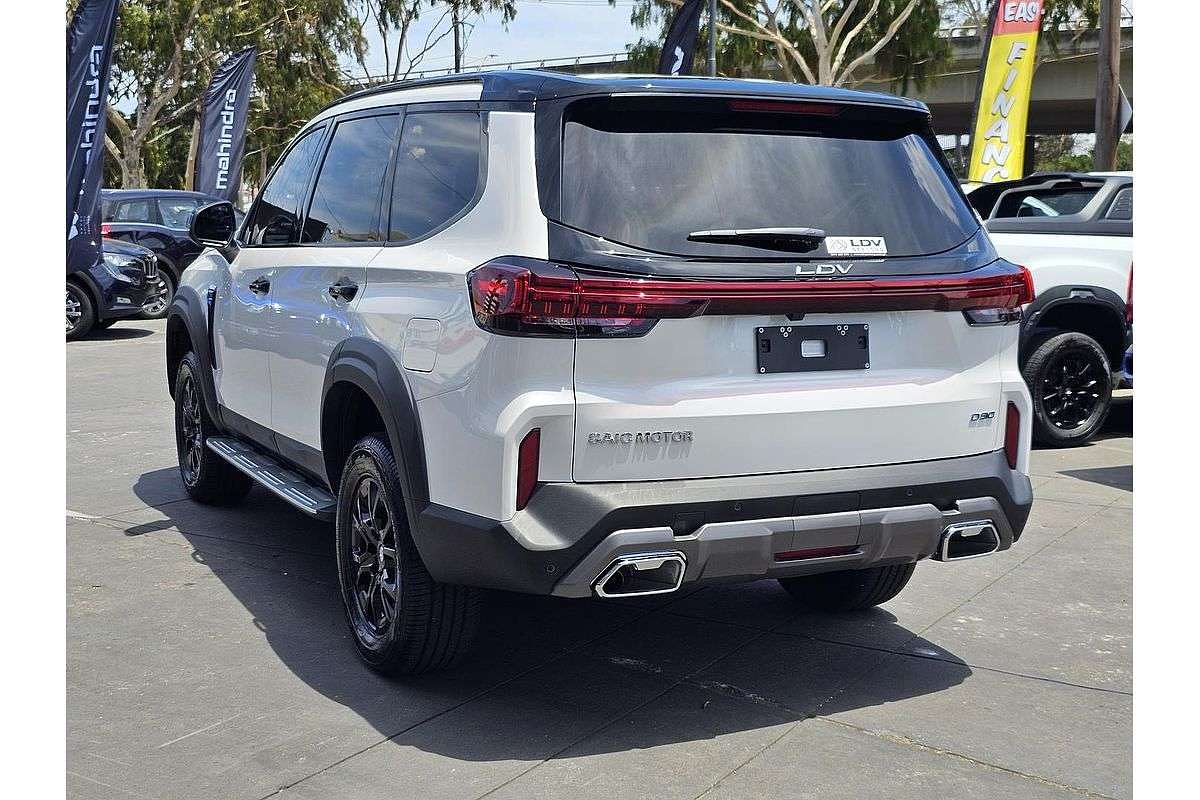 2025 LDV D90 Executive SV9A