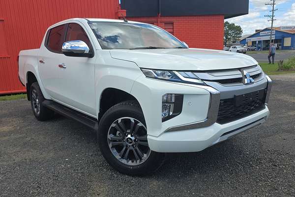 2023 Mitsubishi Triton GLS MR 4X4