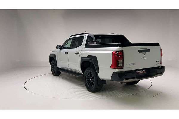 2025 Mitsubishi Triton GSR MV 4X4 thumb-8