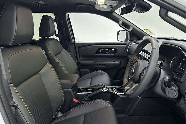 2025 Mitsubishi Triton GSR MV 4X4 thumb-12