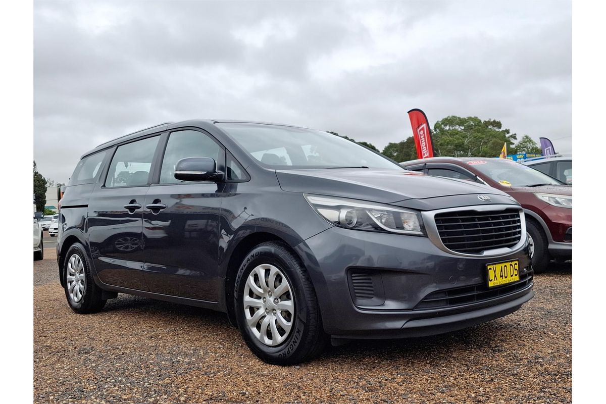 2017 Kia Carnival S YP