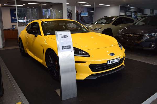 2025 Subaru BRZ tS Kiiro ZD8