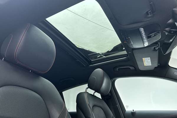 2021 Mercedes-Benz GLC-Class GLC43 AMG C253 thumb-14