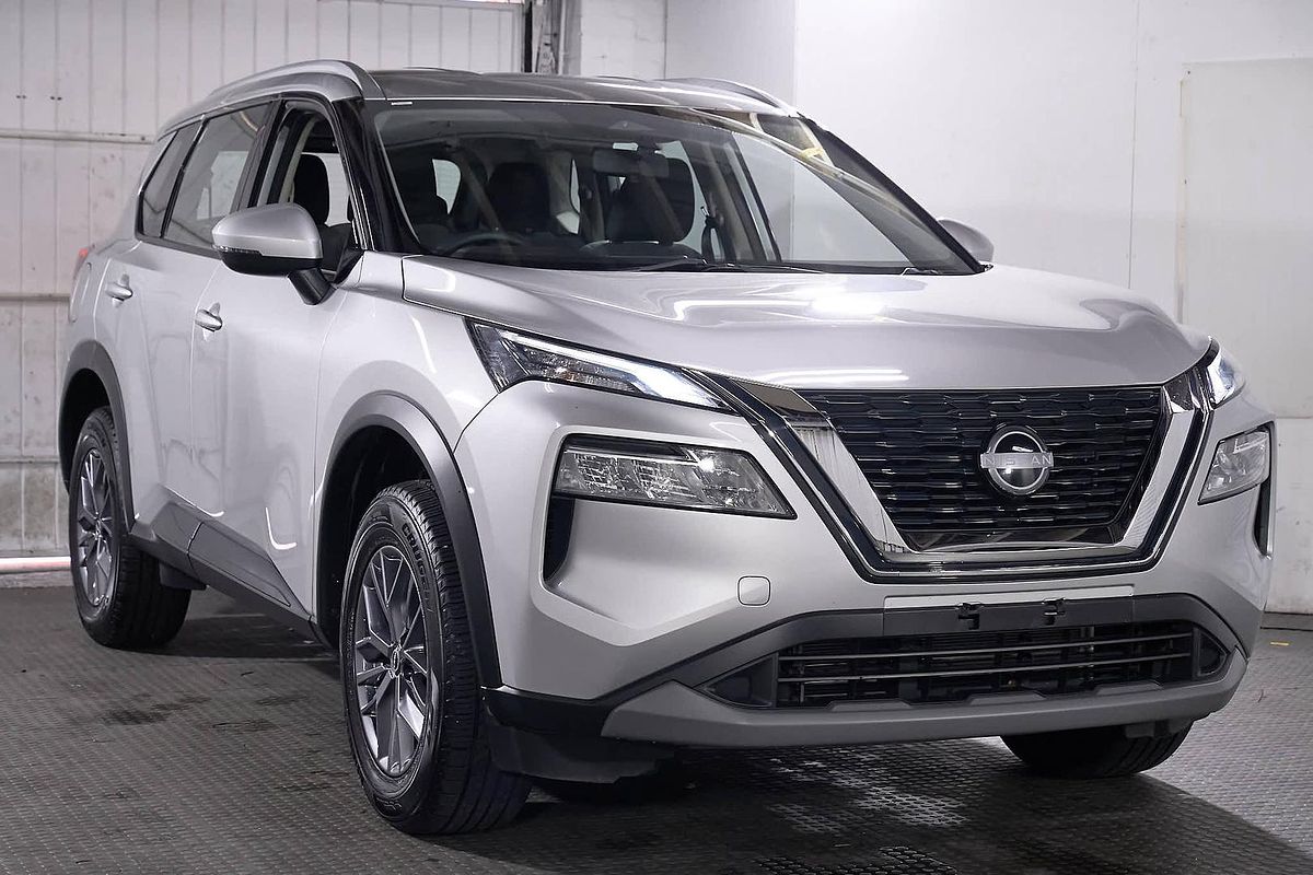 2023 Nissan X-TRAIL ST T33