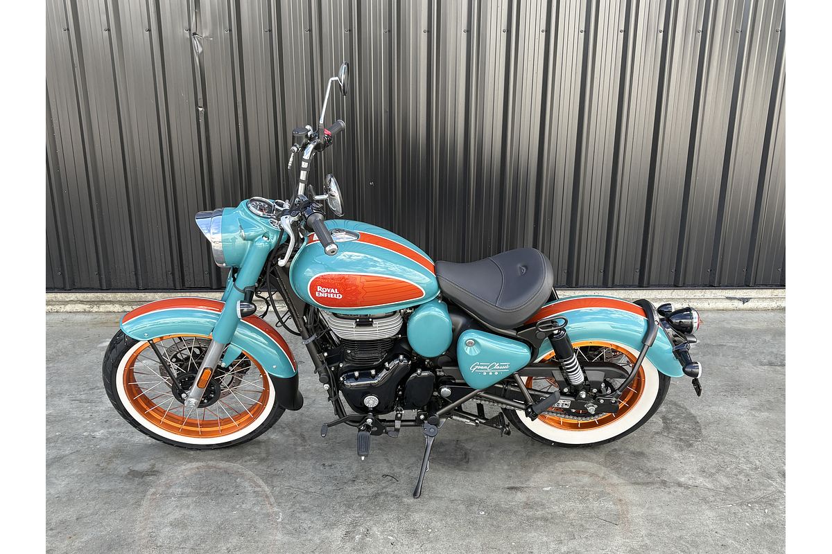 2026 Royal Enfield GOAN - TRIP TEAL