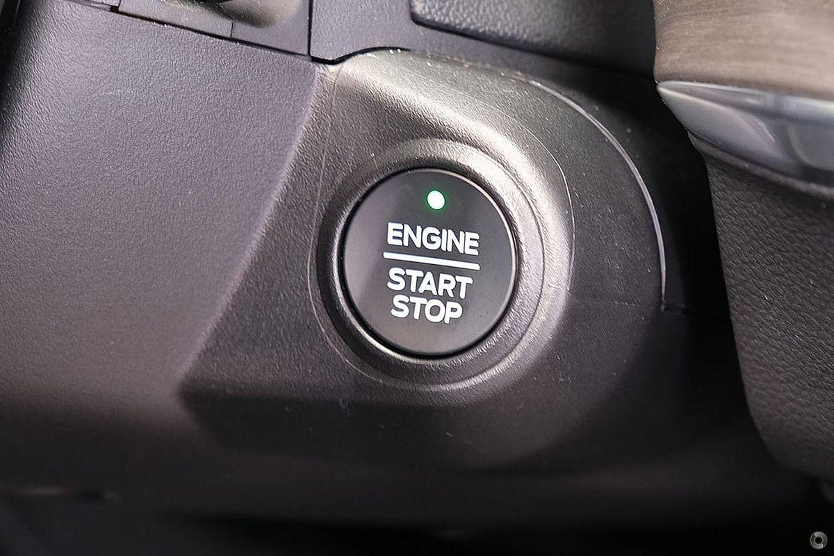 2025 Ford Everest Platinum 3.0L