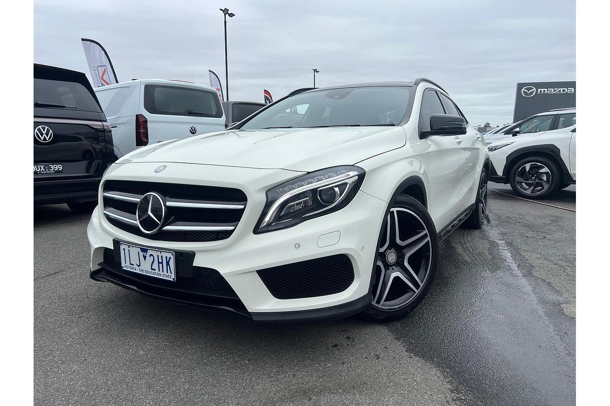 2015 Mercedes-Benz GLA-Class GLA250 X156