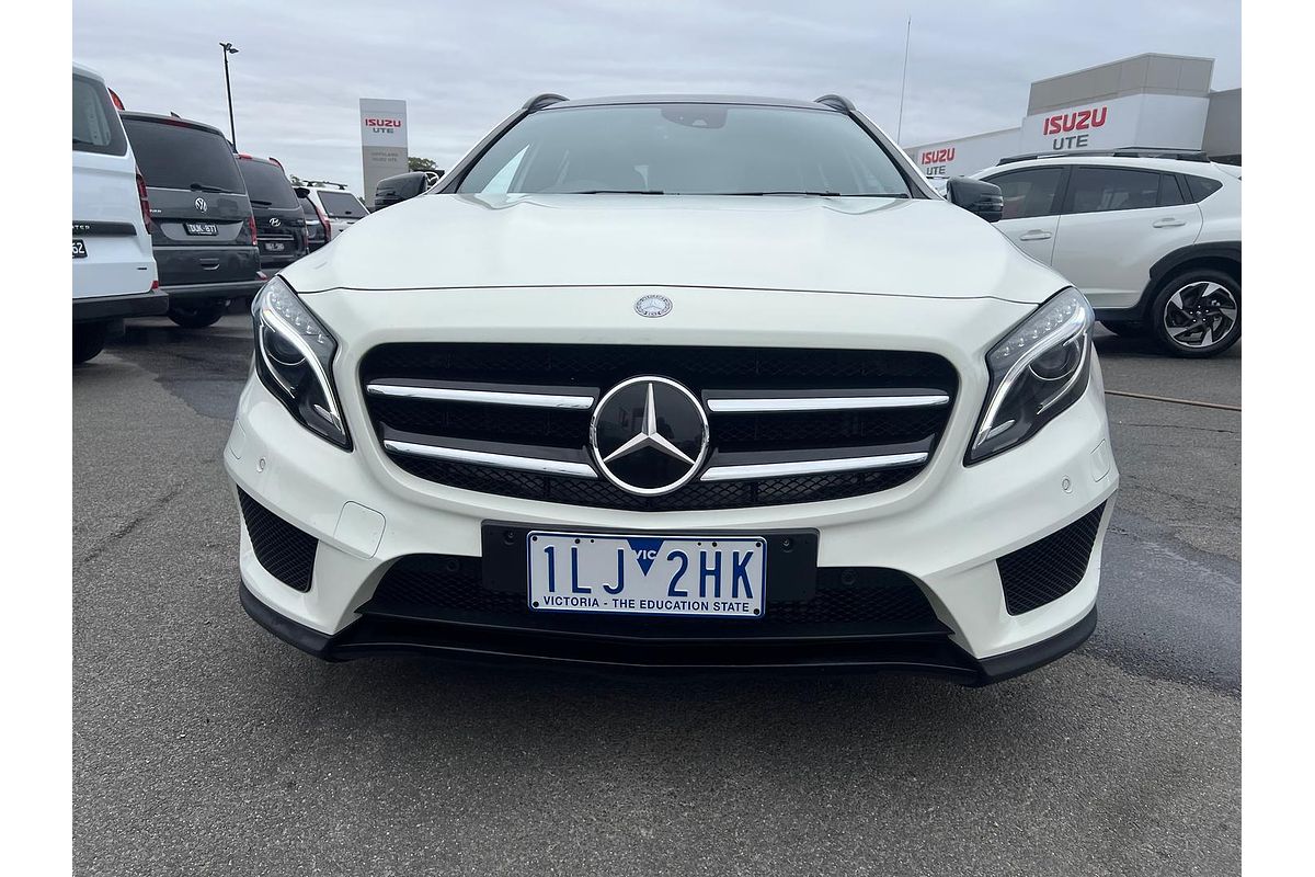 2015 Mercedes-Benz GLA-Class GLA250 X156