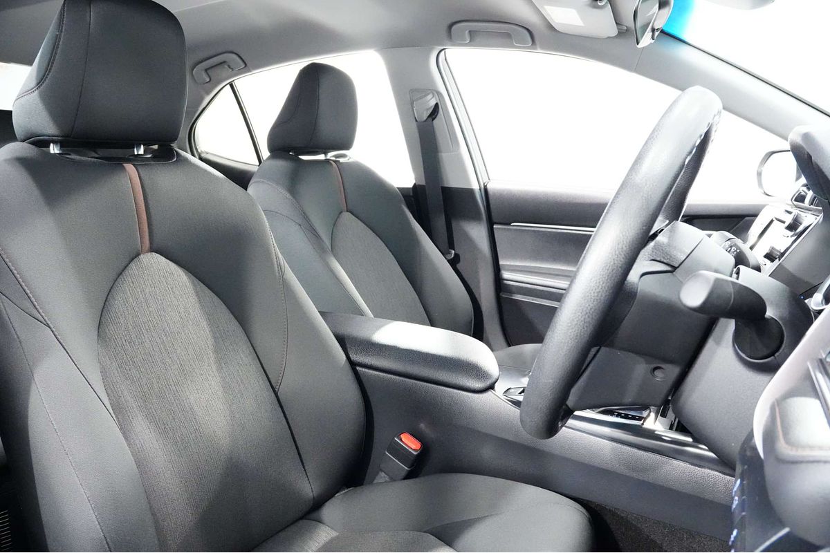 2020 Toyota Camry Ascent AXVH71R