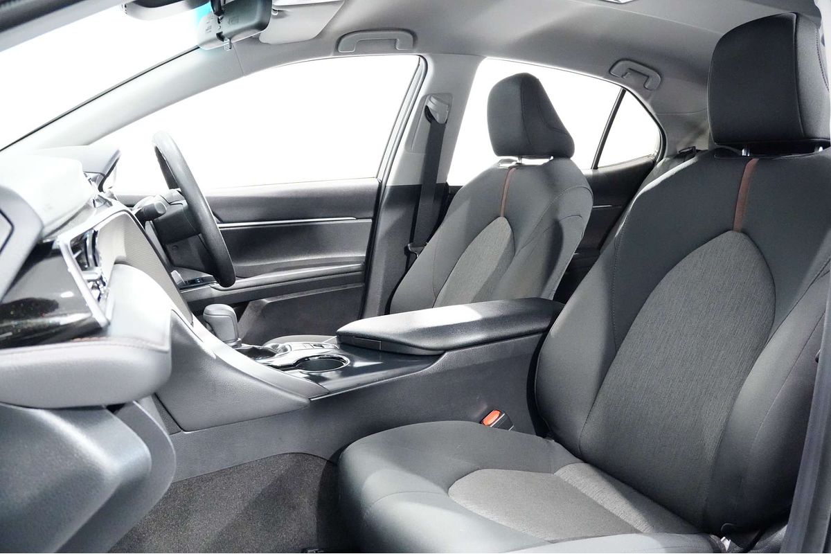 2020 Toyota Camry Ascent AXVH71R