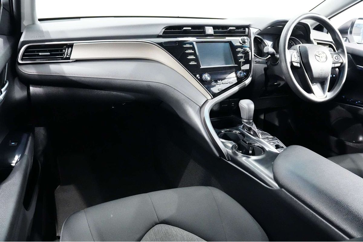 2020 Toyota Camry Ascent AXVH71R