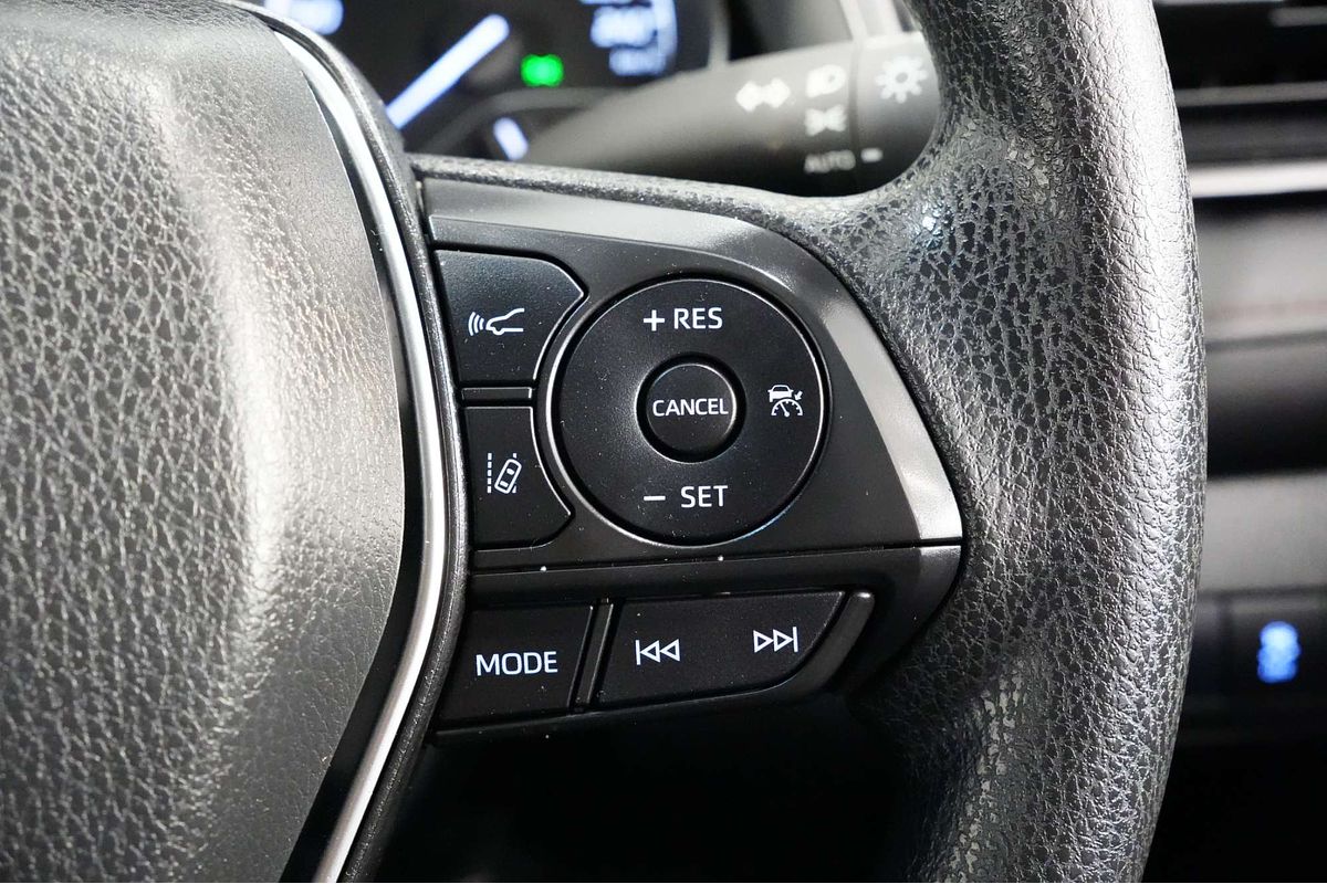 2020 Toyota Camry Ascent AXVH71R